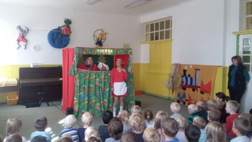 O červené Karkulce